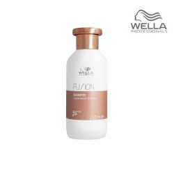 Wella Professionals Fusion ИНТЕНСИВНЫЙ ВОССТАНАВЛИВАЮЩИЙ ШАМПУНЬ 250ml Wella Professionals Fusion ИНТЕНСИВНЫЙ ВОССТАНАВЛИВАЮЩИЙ ШАМПУНЬ 250ml