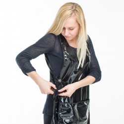 Melns friziera priekšauts